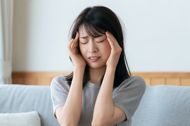 48歳、頭痛が増えた理由。更年期と向き合って見つけた4つのケア